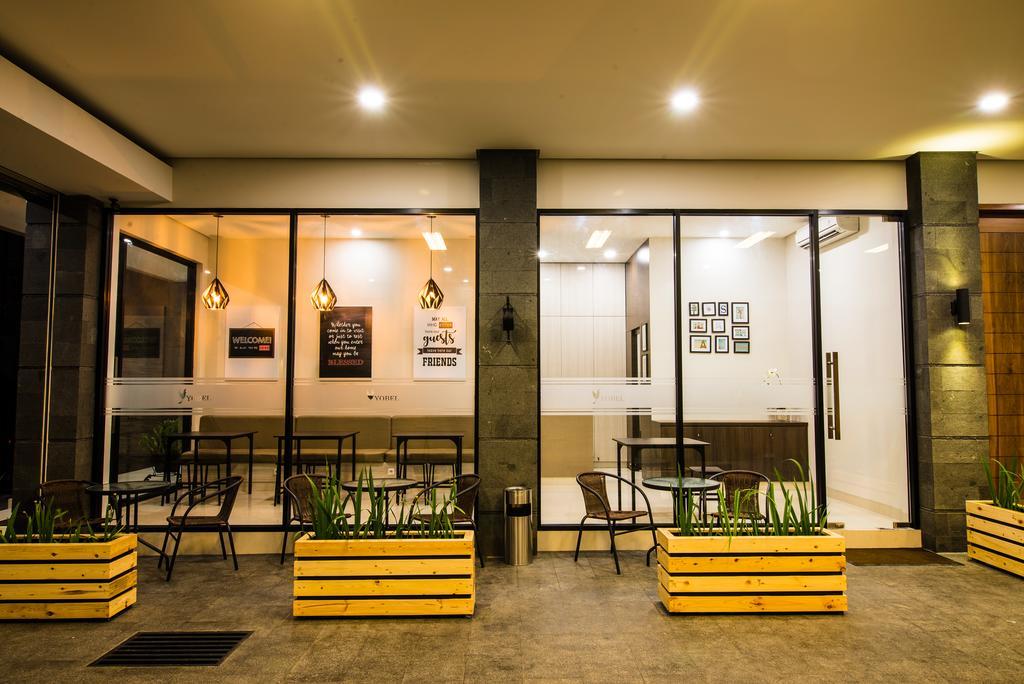 Yobel Hotel Γιογκιακάρτα Εξωτερικό φωτογραφία